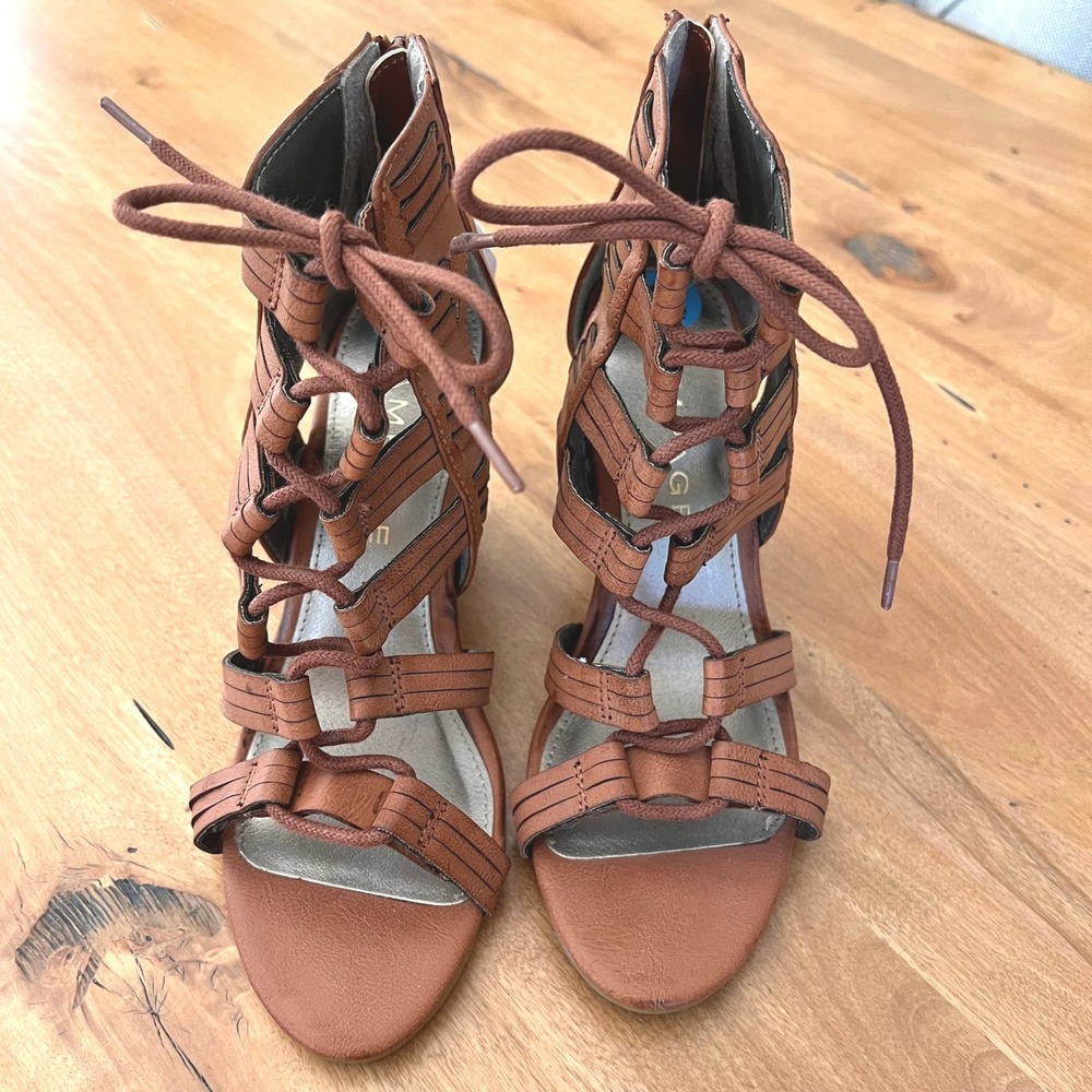 Rampage Womens Gladiator Wedge Sandals Cognac Brown Lace Strappy Shoes NEW 6.5